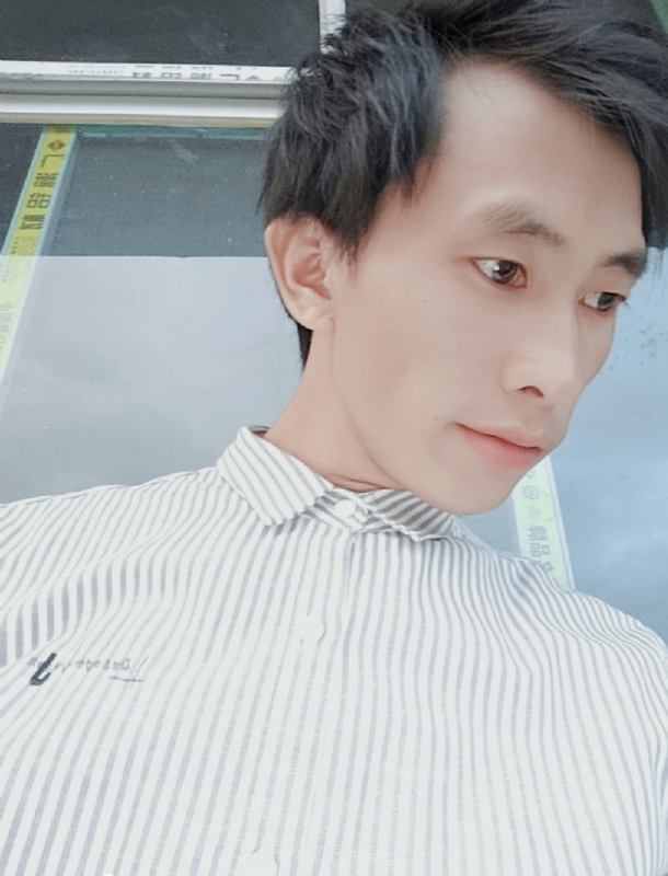 寻找下一个路口的第一张照片--唐山相亲服务中心