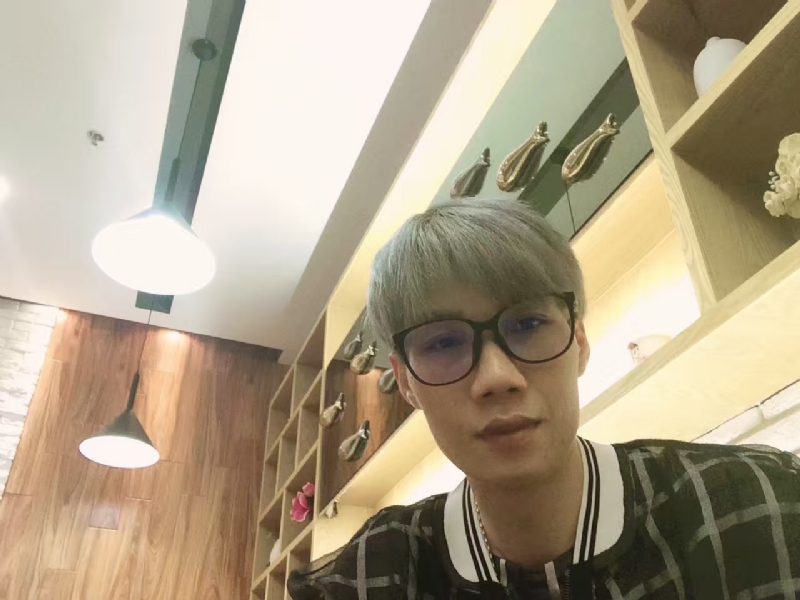 黄峰的第二张照片--唐山相亲服务中心