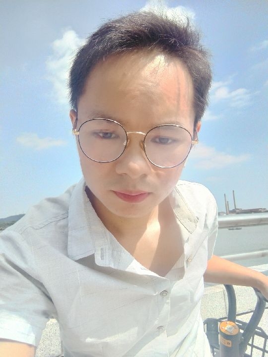 楠呐的第三张照片--唐山相亲服务中心