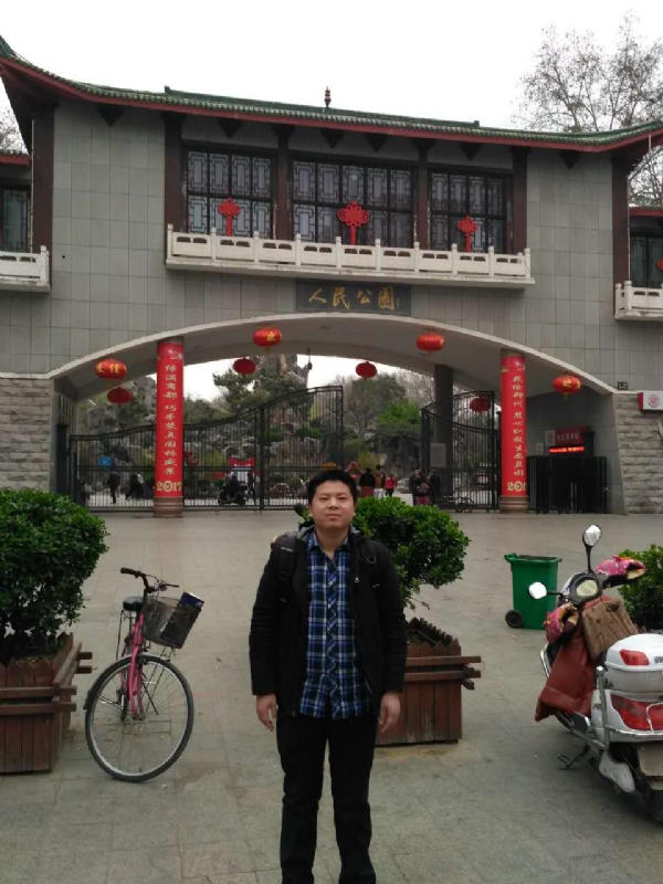 在奋斗的第四张照片--唐山相亲服务中心