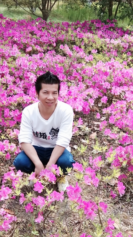 云淡风轻的第一张照片--唐山相亲服务中心