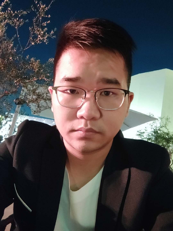 在路上的第一张照片--唐山相亲服务中心