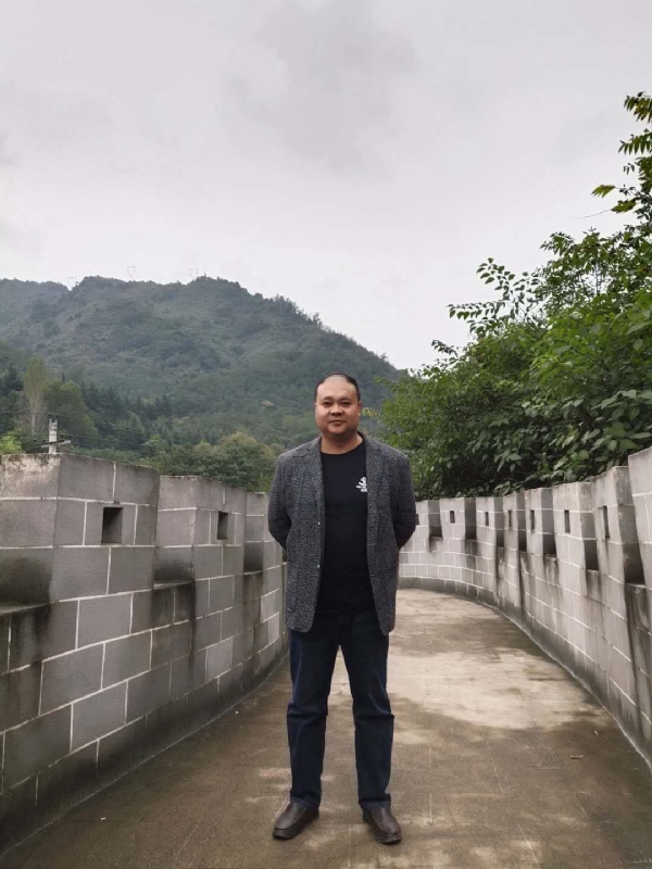 玉竹的第一张照片--唐山相亲服务中心