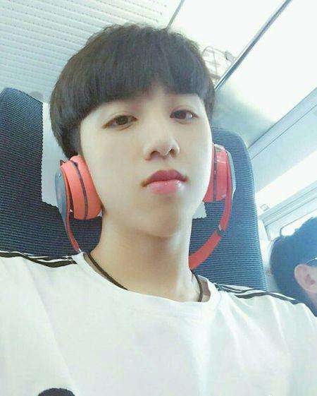 被爱伤了身的第一张照片--唐山相亲服务中心