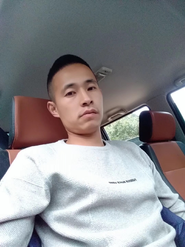 我狠忙的第一张照片--唐山相亲服务中心