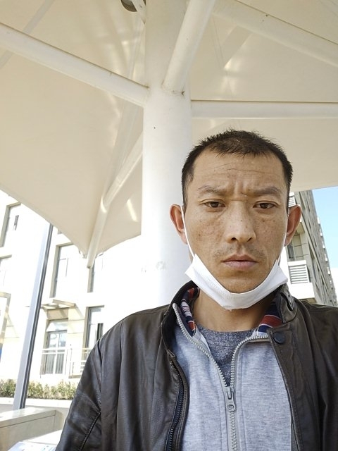 孤狼的第一张照片--唐山相亲服务中心