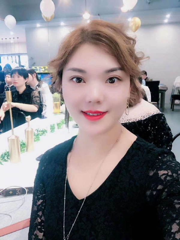 CY的第三张照片--唐山相亲服务中心