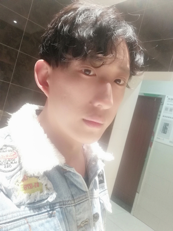 鲸落ii的第一张照片--唐山相亲服务中心