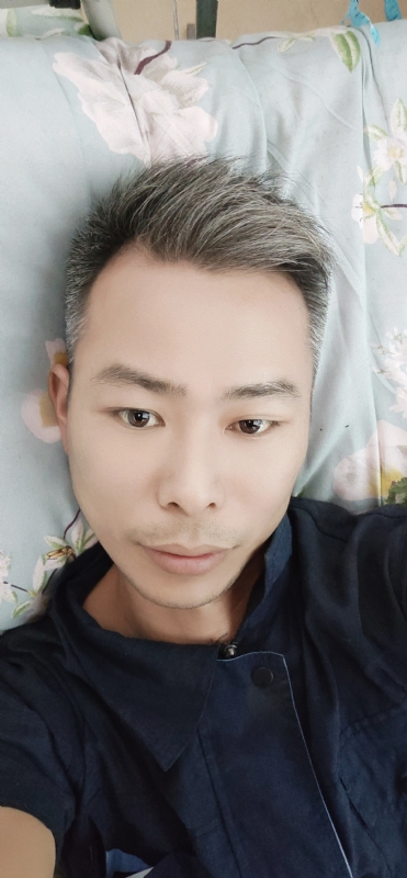 火山口的第一张照片--唐山相亲服务中心