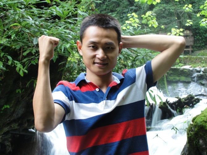 阿汤的第一张照片--唐山相亲服务中心