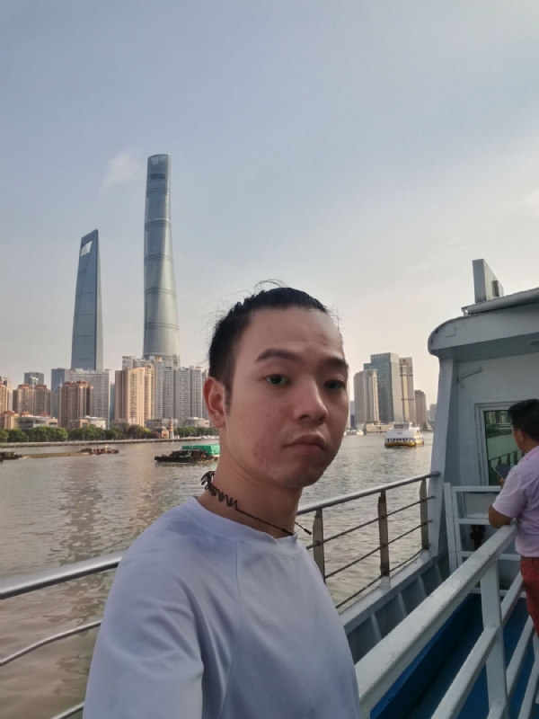 寻找爱情的孤单的第一张照片--唐山相亲服务中心