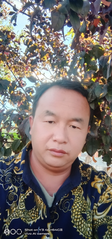 战狼的第一张照片--唐山相亲服务中心