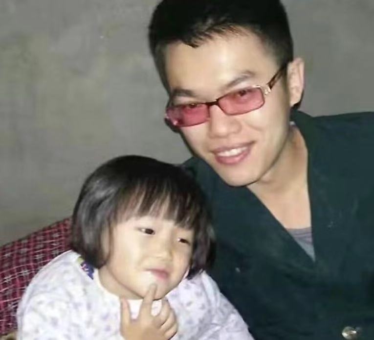 咖啡泡茶的第一张照片--唐山相亲服务中心