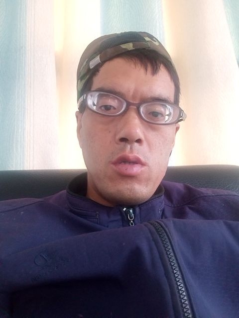 等待有缘人的第三张照片--唐山相亲服务中心