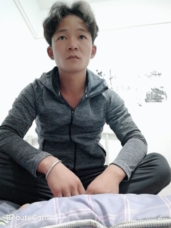 东浩学长的第一张照片--唐山相亲服务中心