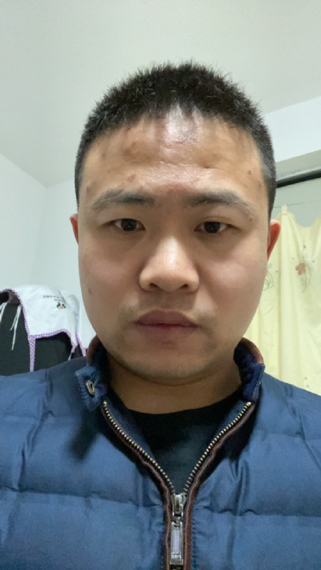 苹果的第一张照片--唐山相亲服务中心