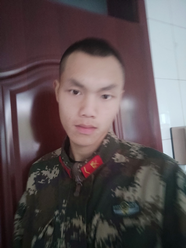 洛洛的第一张照片--唐山相亲服务中心