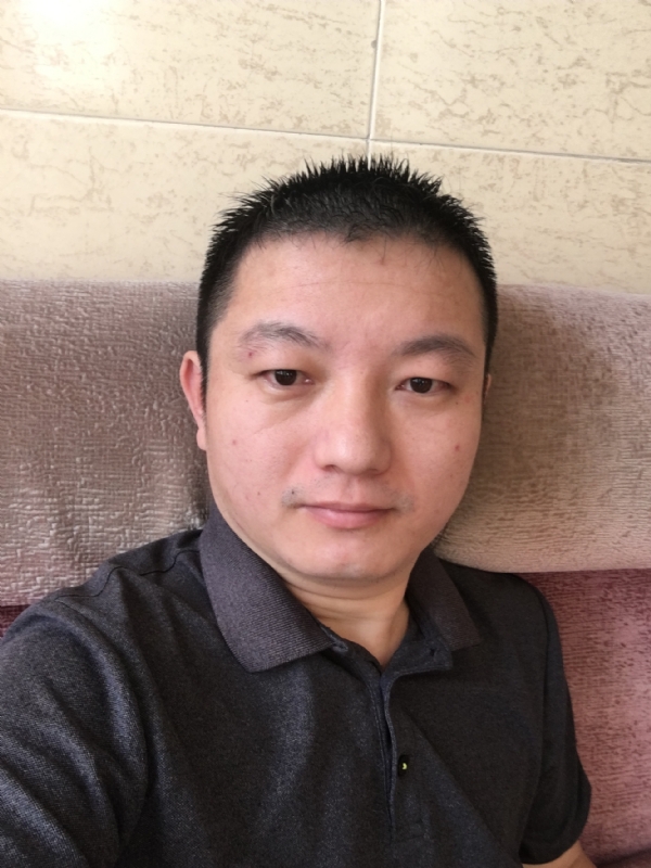 曲怀觞的第一张照片--唐山相亲服务中心