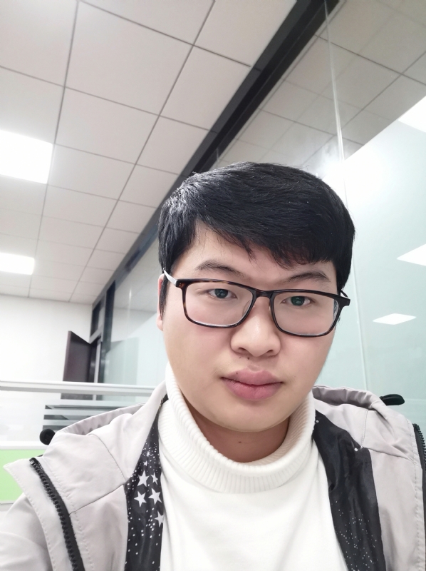 乀漓洛的第一张照片--唐山相亲服务中心