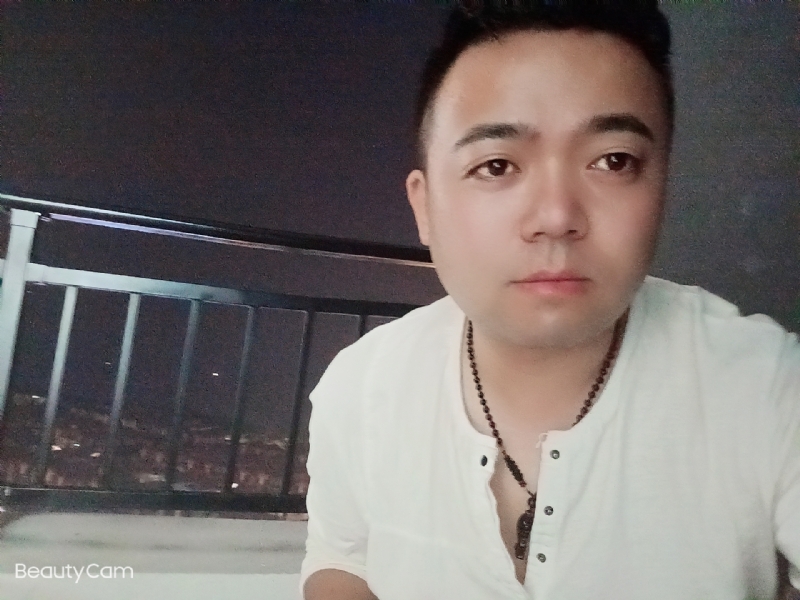 可么嗯哼的第二张照片--唐山相亲服务中心