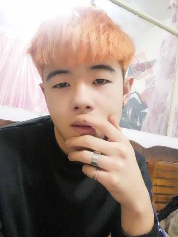 钟宇诗的第一张照片--唐山相亲服务中心