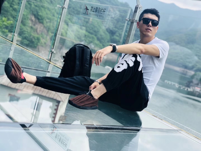 庄周梦蝶的第一张照片--唐山相亲服务中心