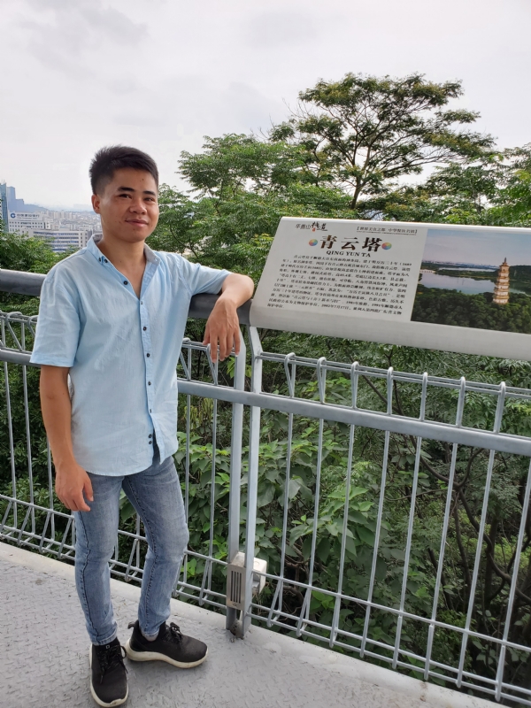 尚德的第一张照片--唐山相亲服务中心