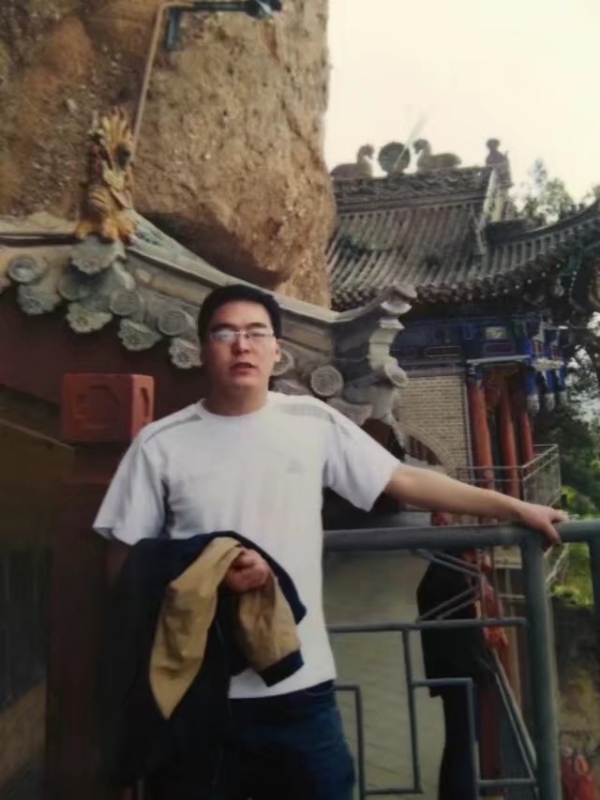 情迷海棠的第一张照片--唐山相亲服务中心