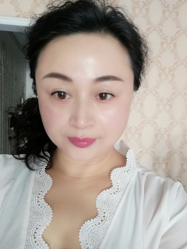 花谢花飞的第一张照片--唐山相亲服务中心