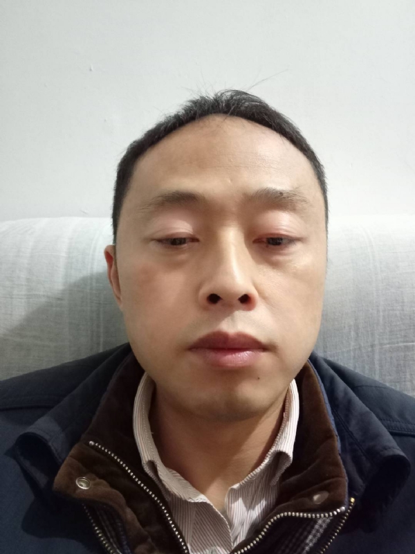 阳光的第一张照片--唐山相亲服务中心