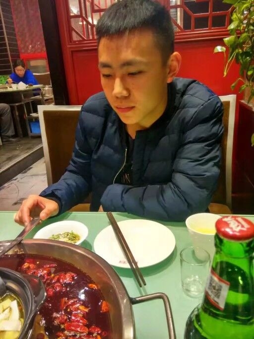 圈圈的第二张照片--唐山相亲服务中心