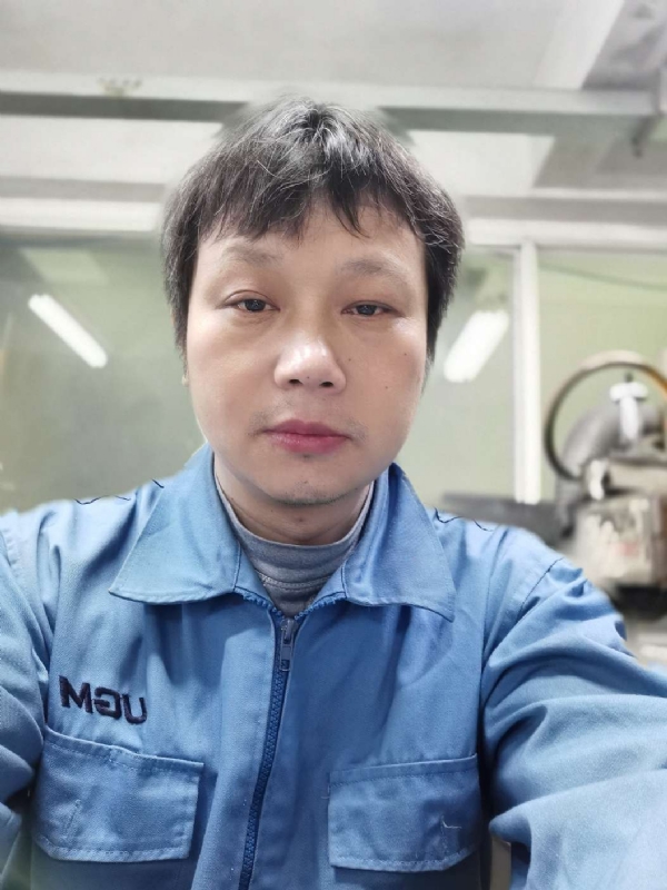 伤心人的第一张照片--唐山相亲服务中心