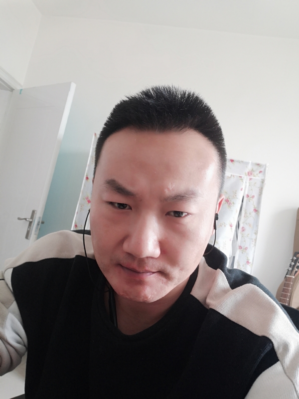 曹先森的第一张照片--唐山相亲服务中心