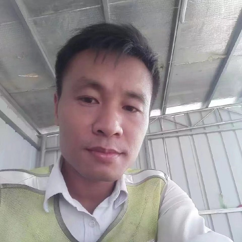 小马哥的第一张照片--唐山相亲服务中心