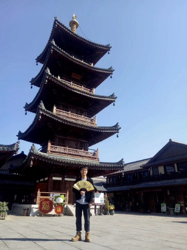 流浪共和的第一张照片--唐山相亲服务中心