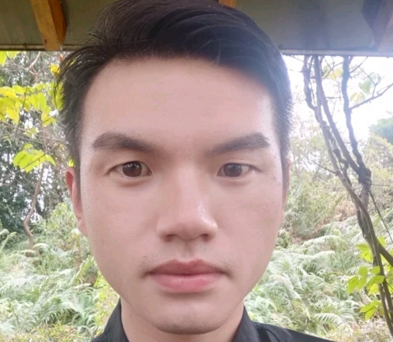 彬彬有礼的第二张照片--唐山相亲服务中心