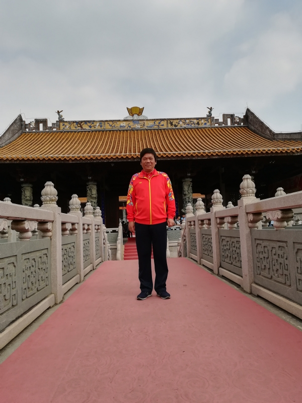 红尘老生的第一张照片--唐山相亲服务中心