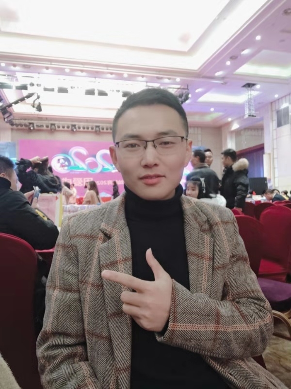 遇见不一样的自己的第一张照片--唐山相亲服务中心