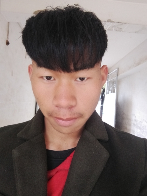 少年不在少的第二张照片--唐山相亲服务中心