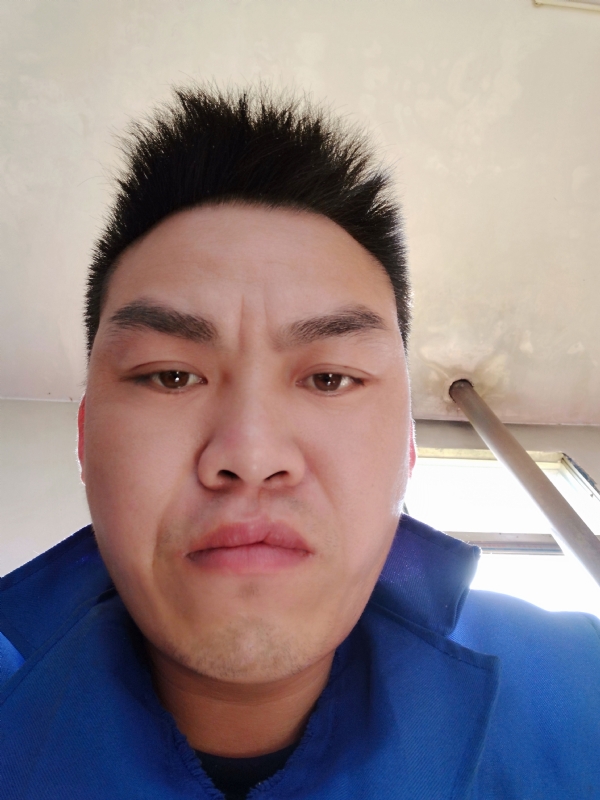 太阳红的第二张照片--唐山相亲服务中心