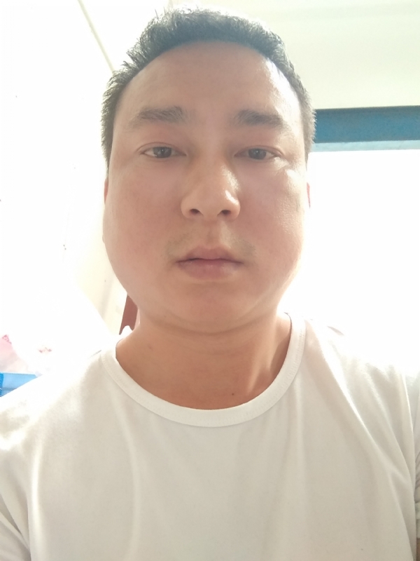 大叔的第一张照片--唐山相亲服务中心