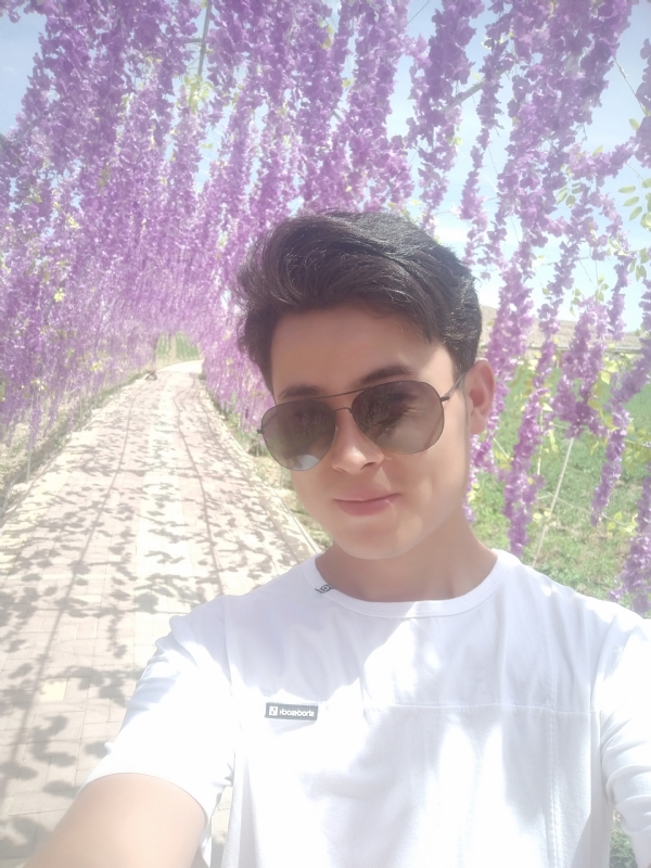 既往的第一张照片--唐山相亲服务中心