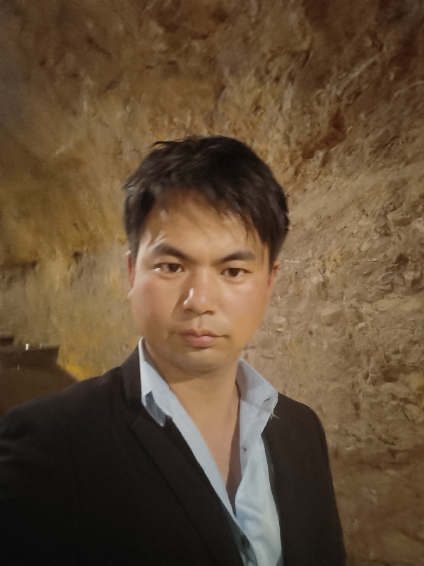 晚点的第二张照片--唐山相亲服务中心