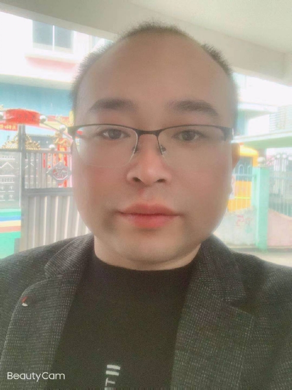 海阔凭鱼跃的第一张照片--唐山相亲服务中心