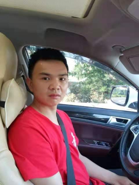 Loser、的第一张照片--唐山相亲服务中心