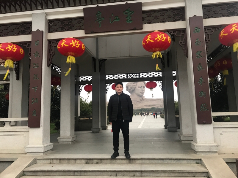 风继续吹的第一张照片--唐山相亲服务中心