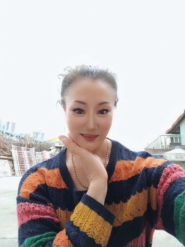 燕子的第四张照片--唐山相亲服务中心