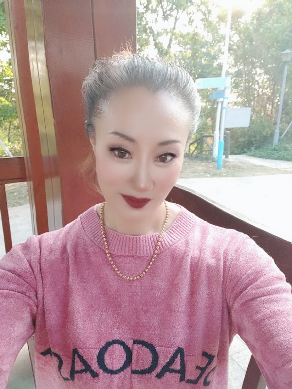 燕子的第五张照片--唐山相亲服务中心