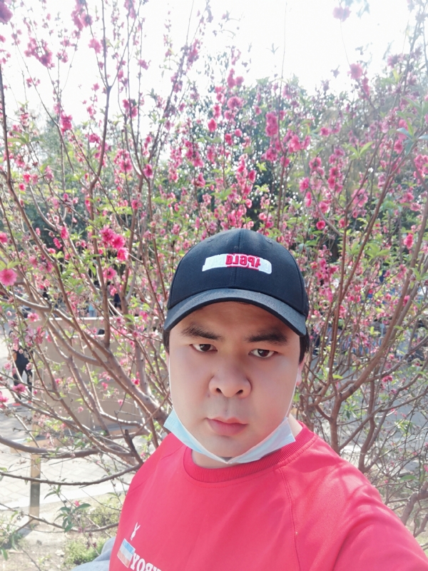 真心交友的第一张照片--唐山相亲服务中心