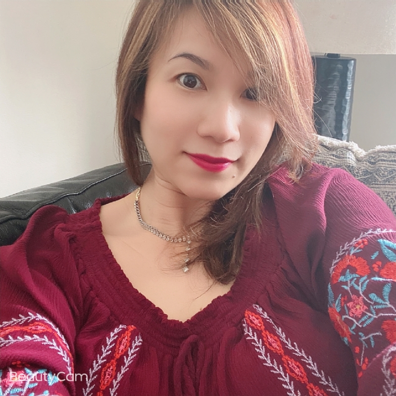 蜜儿的第一张照片--唐山相亲服务中心